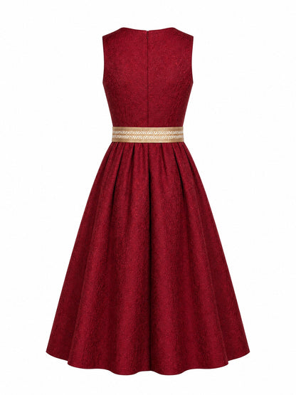 Dirndl Ilona | Cranberryrot | Eckig