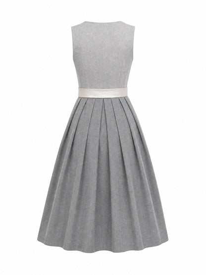 Dirndl Mira | Perlgrau | Eckig